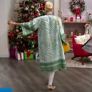 NEW! Sassy Jones Gigi Luxe Printed Wrap Topper, Green